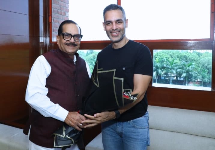 A Day to Remember – Visit of Ankur Warikoo at ShardaCare – Healthcity